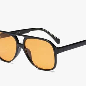 Retro aviator sunglasses
